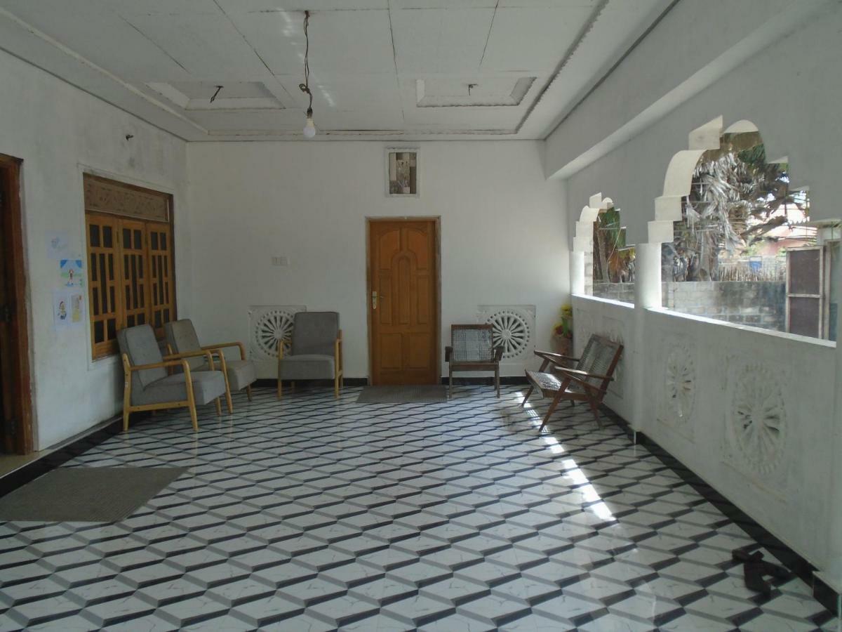 El Shaddai Hotel Mannar Exterior foto