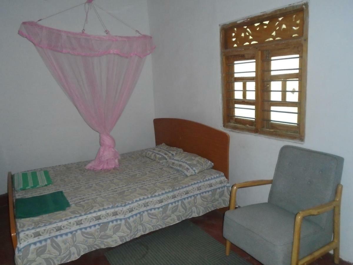 El Shaddai Hotel Mannar Exterior foto